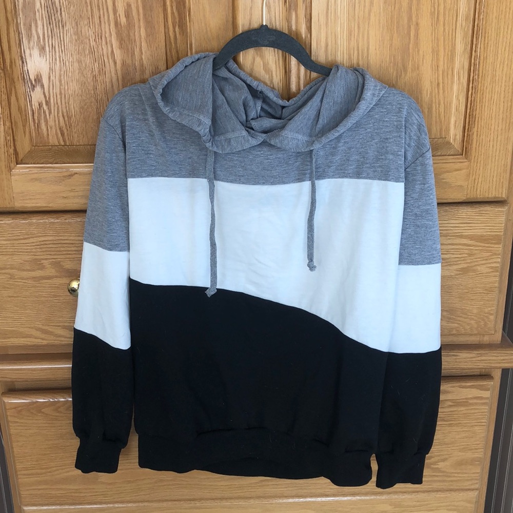 Lighweight Multicolored Hoodie